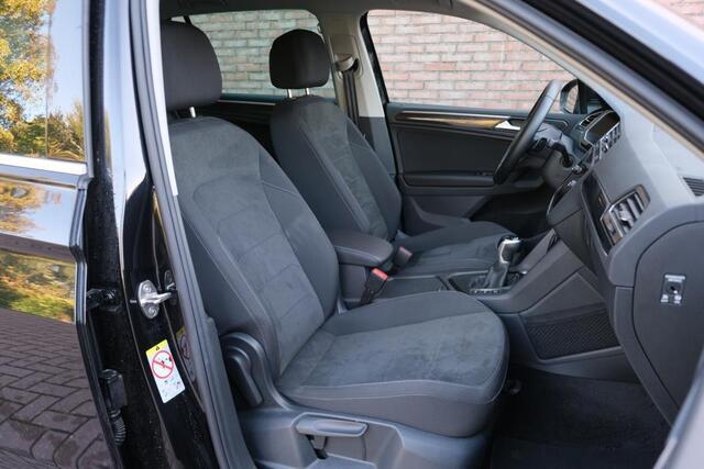 Volkswagen TIGUAN 1.5 TSi 150pk DSG Elegance | Navi | Climate | Matrix LED | Adaptive Cruise | Camera | Elektrische Achterklep | Winter Pakket