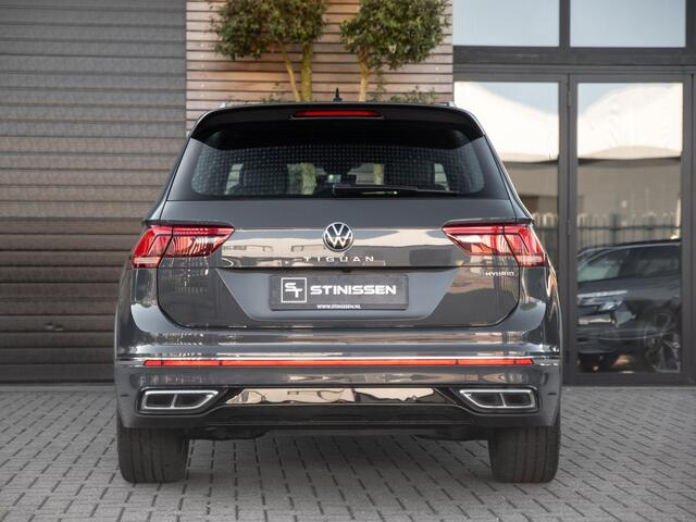 Volkswagen TIGUAN 1.4 TSI eHybrid R-Line Leer ACC IQ Light Trekhaak