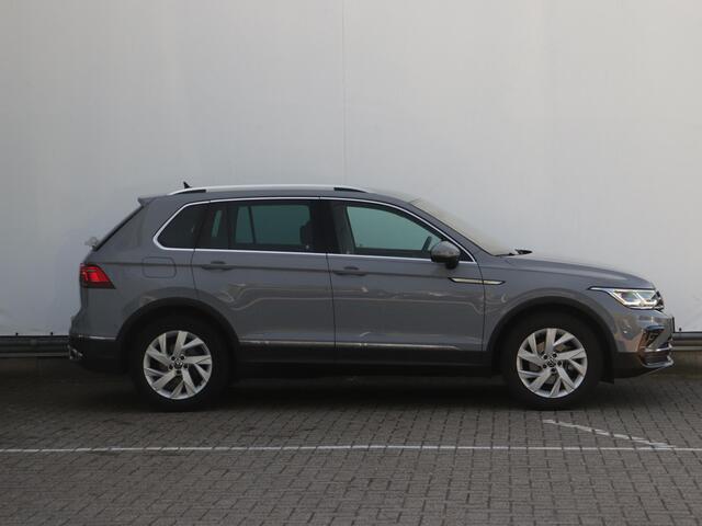 Volkswagen TIGUAN 1.5 TSI Elegance | Stoel & stuur verwarming | Trekhaak | Navigatie | Camera | Keyless |