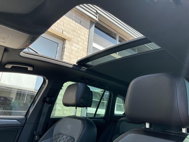 Volkswagen TIGUAN 1.4 TSI eHybrid R-Line / AUTOMAAT/ 2X R-LINE/ 245PK/ PANO/ KEYLESS/ ADAPT. CRUISE/ CLIMA 3 ZONE/ DIGITAL DASH/ NAVI/ DAB/ APP-CONNECT/ BLUETOOTH/ STOEL-STUUR VERWARM./ HEAD-UP DISPLAY/ RIJ-MODI/ PARK. SENSOREN