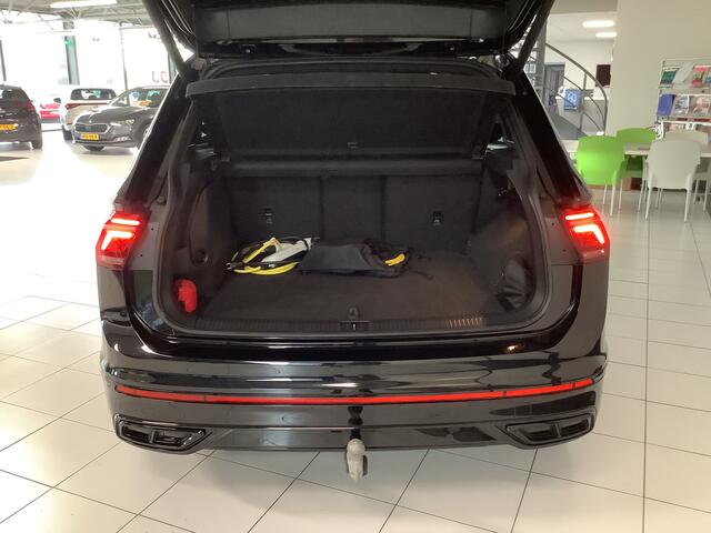 Volkswagen TIGUAN 1.4 TSI eHybrid R-Line Business+ Black Style