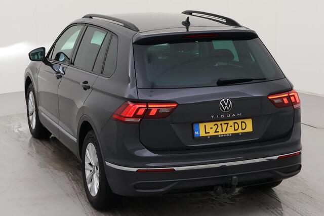 Volkswagen TIGUAN 1.5 TSI Life Executive | Navi | Trekhaak | Verwacht