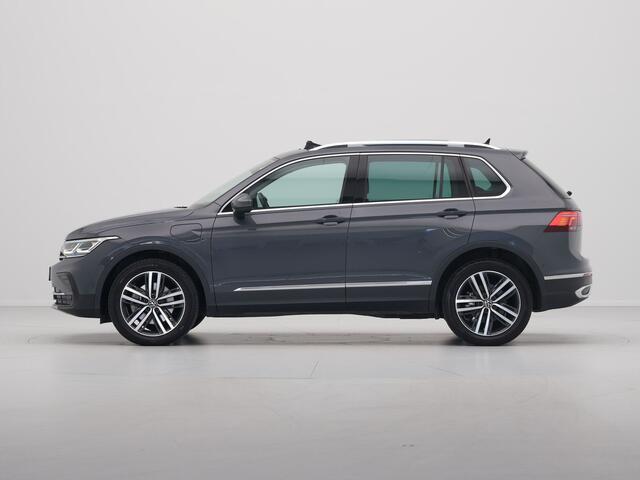 Volkswagen TIGUAN 1.4 TSI 245pk eHybrid Elegance Panorama Camera Side Assist Matrix Led