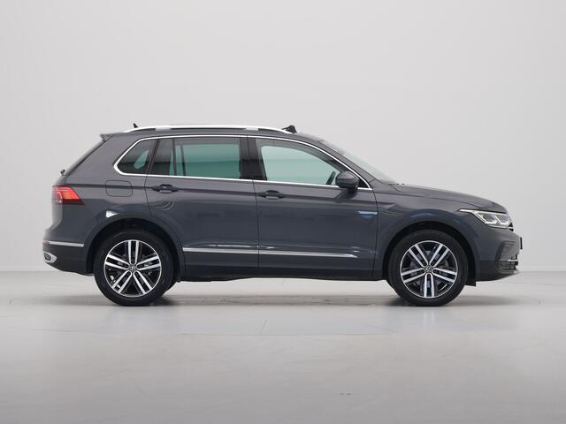 Volkswagen TIGUAN 1.4 TSI 245pk eHybrid Elegance Panorama Camera Side Assist Matrix Led