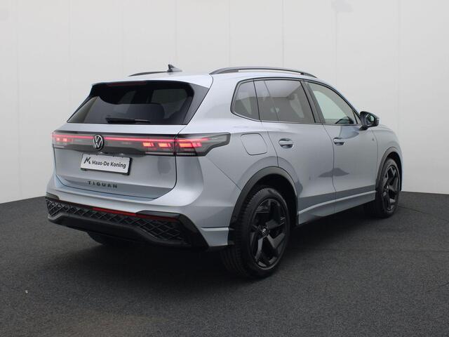Volkswagen TIGUAN 1.5eTSI/150PK R-Line Blackstyle DSG · Navigatie · 360° Camera + Parkeersensoren · Massagefunctie · Garantie tot juni 2026