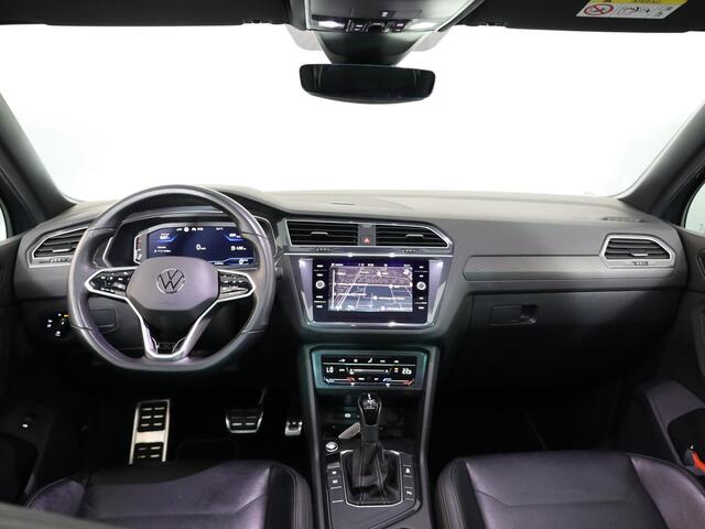 Volkswagen TIGUAN 1.5 TSI R-Line Business+ 150pk | Navigatie | Panoramadak | Elekt. trekhaak | Parkeersensoren | Adaptieve cruise control |
