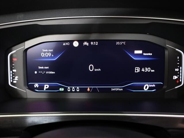 Volkswagen TIGUAN 1.5 TSI R-Line Business+ 150pk | Navigatie | Panoramadak | Elekt. trekhaak | Parkeersensoren | Adaptieve cruise control |