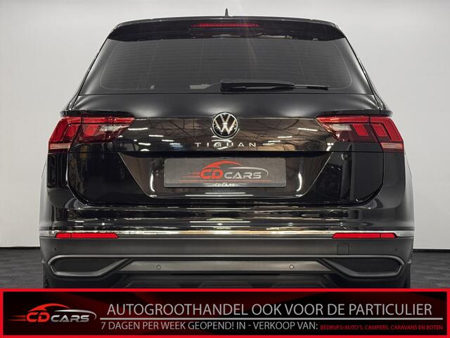 Volkswagen TIGUAN 1.5 TSI Life Business Clima, Navi, Parkeersensoren, Winterpakket, A start stop, Cruise control