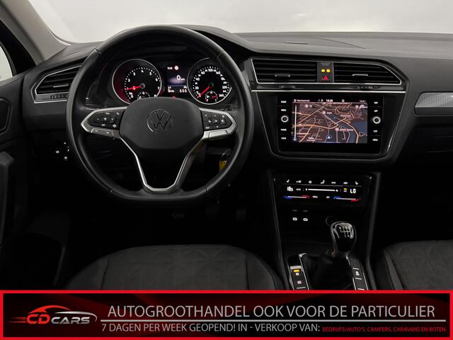 Volkswagen TIGUAN 1.5 TSI Life Business Clima, Navi, Parkeersensoren, Winterpakket, A start stop, Cruise control