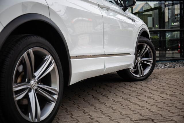 Volkswagen TIGUAN 1.4 TSI ACT Connected Series , HUD, Trekhaak, Carplay,