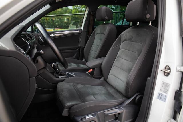 Volkswagen TIGUAN 1.4 TSI ACT Connected Series , HUD, Trekhaak, Carplay,