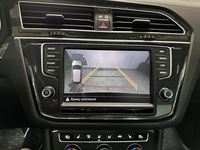 Volkswagen TIGUAN 1.4i R-line / Black style / Pano / Carplay /