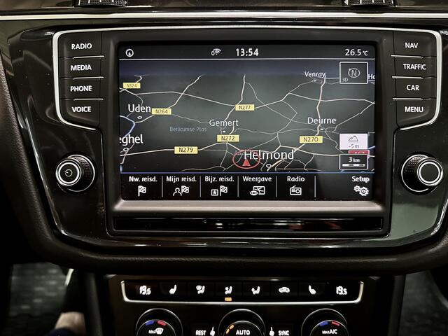 Volkswagen TIGUAN 1.4i R-line / Black style / Pano / Carplay /