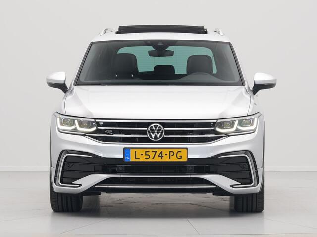 Volkswagen TIGUAN 1.5 TSI 150pk DSG R-Line Panoramadak Navigatie Wegkl. trekhaak Camera