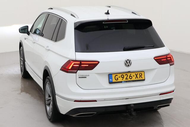 Volkswagen TIGUAN Allspace 1.5 TSI 2x R-Line 7p. / AUTOMAAT/ CAMERA/ PARK. SENSOREN/ TREKHAAK/ LEDER/ VIRTUAL COCKPIT/ ELEK. ACHTERKLEP/ LED/ NAVI/ CLIMA/ 19" LMV