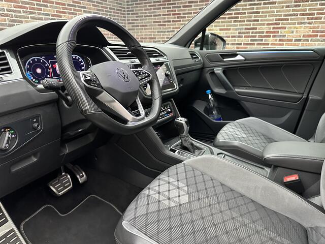 Volkswagen TIGUAN 1.5 TSI R-Line Panorama Virtual IQ Head