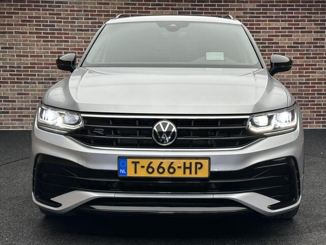 Volkswagen TIGUAN 1.5 TSI R-Line Panorama Virtual IQ Head