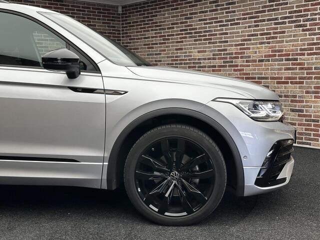 Volkswagen TIGUAN 1.5 TSI R-Line Panorama Virtual IQ Head