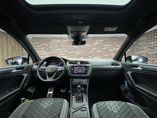 Volkswagen TIGUAN 1.5 TSI R-Line Panorama Virtual IQ Head