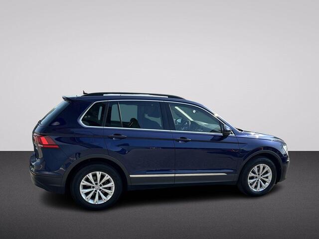 Volkswagen TIGUAN 1.4 TSI Comfortline | Parkeersensoren | Navigatie | Climate Control |