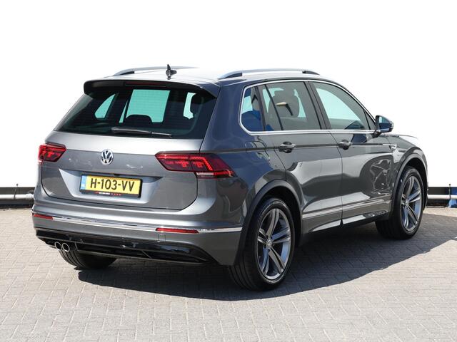 Volkswagen TIGUAN 1.5 TSI ACT Highline Business R 150pk DSG R-line | LED Plus | Digitale cockpit | Keyless | Cruise Control | Camera | Wegklapbare Trekhaak | Spiegelpakket | Stoelverwarming