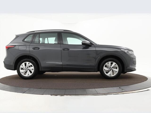 Volkswagen TIGUAN 1.5 eTSI 130pk DSG Life Edition · Camera · Apple/Android Car Play · Navi · Stoel&stuur Verwarming · 17'' Inch ·