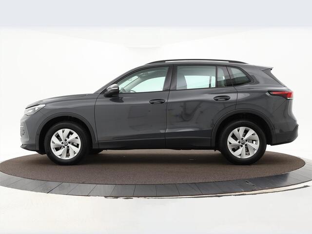 Volkswagen TIGUAN 1.5 eTSI 130pk DSG Life Edition · Camera · Apple/Android Car Play · Navi · Stoel&stuur Verwarming · 17'' Inch ·