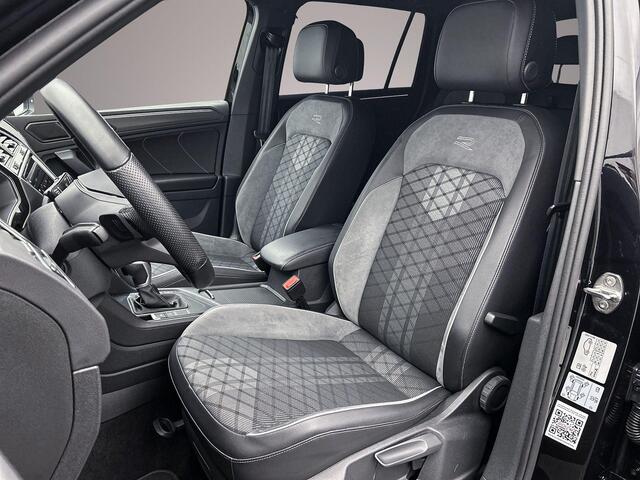Volkswagen TIGUAN R-Line Business 1.4 TSI eHybrid 245pk DSG Automaat Trekhaak, Adaptive cruise control, Navigatie, LED matrix koplampen, Stuurwiel verwarmd, Parkeersensoren