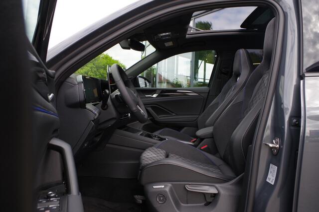Volkswagen TIGUAN 1.5 eHybrid 272 PK R-Line Edition PHEV, Panoramadak, Trekhaak, Harman / Kardon Geluidssysteem, Massage