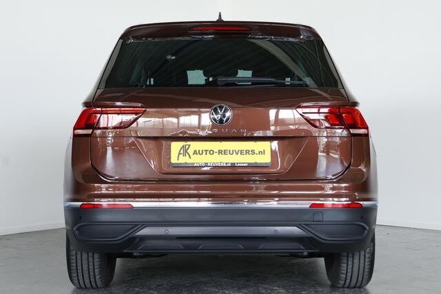 Volkswagen TIGUAN 1.5 TSI Move DSG / LED / Aut / Navi / ACC / CarPlay