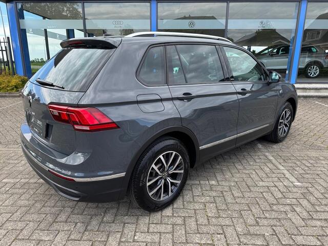 Volkswagen TIGUAN 1.5 TSI ACT Comfortline Business | Autom | Trekhaak | Navi | LED | Cruise Contr.