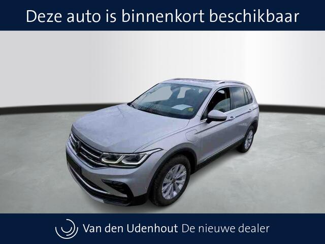 Volkswagen TIGUAN 1.4 TSI eHybrid 245pk PHEV Elegance / Panoramadak / Trekhaak 1800kg / Matrix LED / Wordt Verwacht