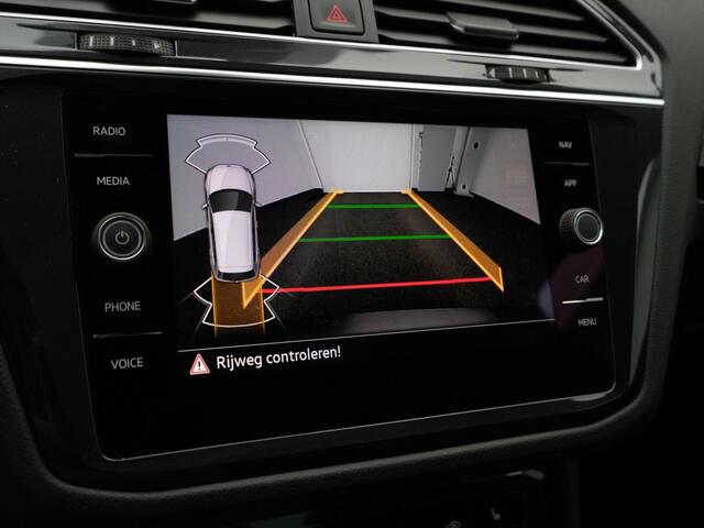 Volkswagen TIGUAN Elegance 1.4 TSI eHybrid 245 pk DSG | Pano | Adaptive Cruise Control | Achteruitrijcamera | Stoelverwarming | 18 inch