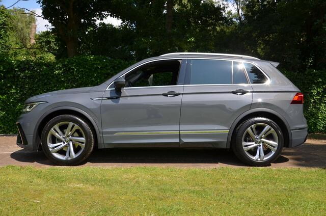 Volkswagen TIGUAN 1.5 TSI R-Line Business+ Automaat/Navi/Pdc/Ecc/Led/Virtual dashboard/Achteruitrijcamera/Cr-Controle/19-Inch Lmv/Trekhaak elektrisch uitklapbaar/Matrix ('IQ Light')