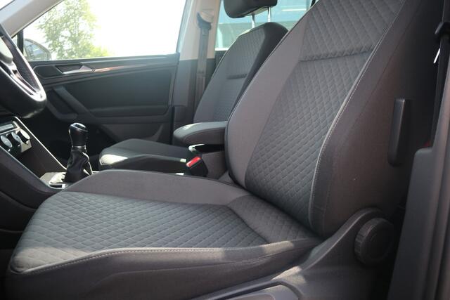 Volkswagen TIGUAN 1.4 TSI Comfortline Business | Virtual Cockpit | Stoelverwarming | ACC