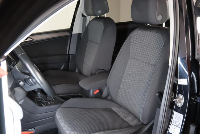 Volkswagen TIGUAN Allspace 1.5 TSI Comfortline, 7-Persoons, Trekhaak, ACC, Virtual, Apple Carplay/Android Auto,