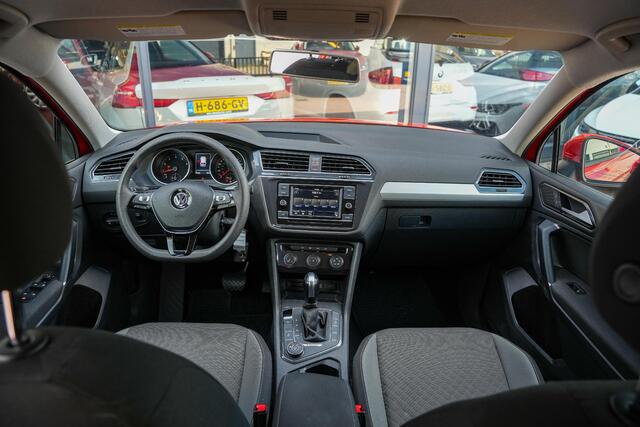 Volkswagen TIGUAN Allspace 2.0 TSI 4Motion 7 Persoons Trekhaak Airco Camera Dakrail Stuurwielbediening