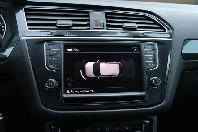 Volkswagen TIGUAN 1.4 TSI 4Motion Comfortline Business R | 150 PK | STOELVERW. | PDC | TREKHAAK | CRUISE | AIRCO |