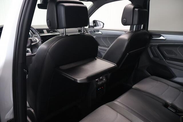 Volkswagen TIGUAN 2.0 TDI R-Line 4x4 | Panoramadak | 7 personen | virtual cockpit