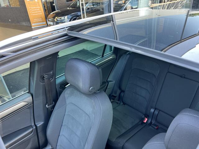 Volkswagen TIGUAN 1.5 TSI ACT Highline | R-line | PANO | Virtual | AGR | 1.Eigenaar | 19" | Camera | LED | Dodehoek-assistent - Noodremsyst assist - Snelh-/afstandsreg- Interesse, Proefrit? Bel of app met: 06-24 28 28 42