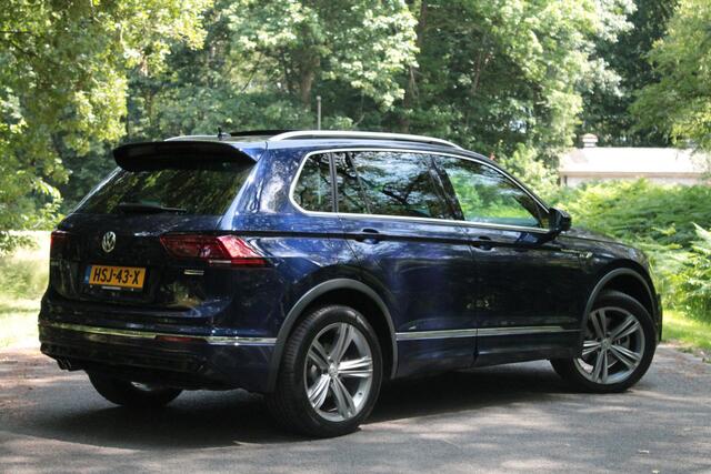 Volkswagen TIGUAN 2.0 TSI 4Motion Highline Business R | Pano | Trekhaak | Full Option