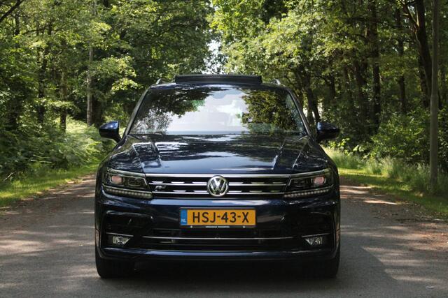 Volkswagen TIGUAN 2.0 TSI 4Motion Highline Business R | Pano | Trekhaak | Full Option