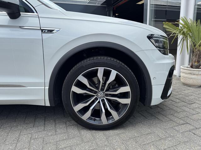 Volkswagen TIGUAN 2.0 TSI 4Motion R-Line 220PK | PANO | DCC | TREKHAAK