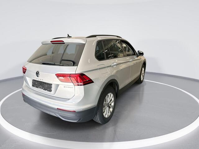 Volkswagen TIGUAN 1.4 Tsi 245pk DSG eHybrid Life · Keyless · Camera · Apple/Android Car Play · Navi · P-Sensoren · 17'' Inch ·