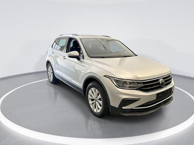 Volkswagen TIGUAN 1.4 Tsi 245pk DSG eHybrid Life · Keyless · Camera · Apple/Android Car Play · Navi · P-Sensoren · 17'' Inch ·