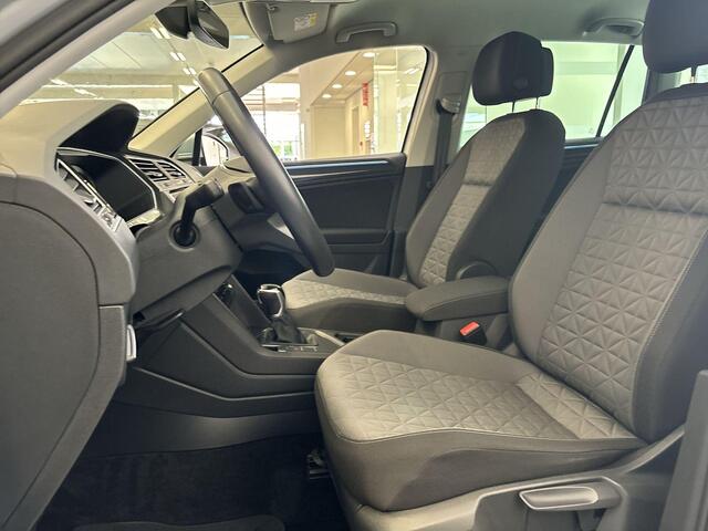 Volkswagen TIGUAN 1.4 Tsi 245pk DSG eHybrid Life · Keyless · Camera · Apple/Android Car Play · Navi · P-Sensoren · 17'' Inch ·