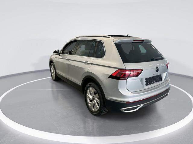 Volkswagen TIGUAN 1.4 Tsi 245pk DSG eHybrid Elegance · Panoramadak · Camera · Keyless · Apple/Android Car Play · Navi · P-Sensoren · 18'' Inch ·