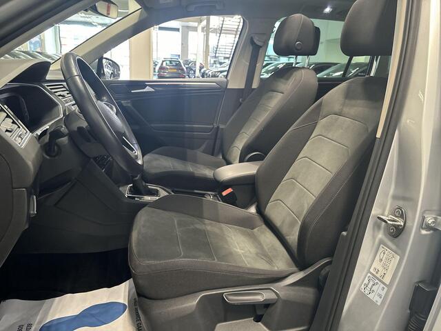 Volkswagen TIGUAN 1.4 Tsi 245pk DSG eHybrid Elegance · Panoramadak · Camera · Keyless · Apple/Android Car Play · Navi · P-Sensoren · 18'' Inch ·