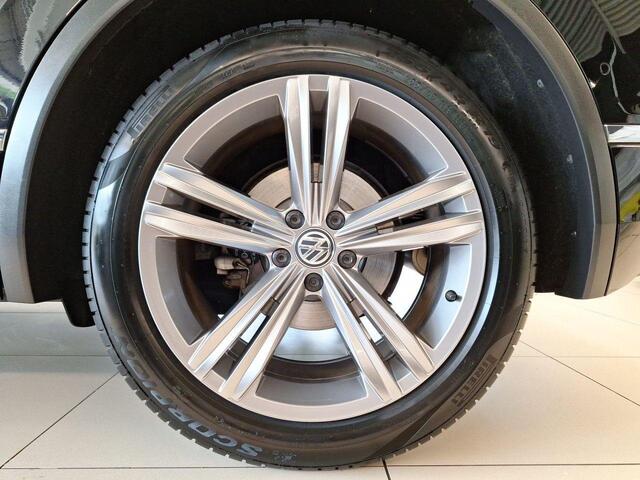 Volkswagen TIGUAN 1.5 TSI R-LINE ADAP CRUISE TREKHAAK P-CAM