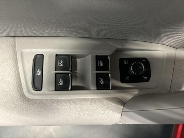 Volkswagen TIGUAN 1.4 Tsi 245pk DSG eHybrid Elegance · Panoramadak · Camera · Elek.Trekhaak · Elek. Achterklep · Keyless · 18'' Inch ·